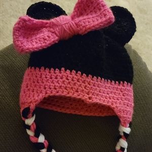 Minnie mouse hat